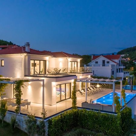 Villa Elegance Sinj Exterior foto