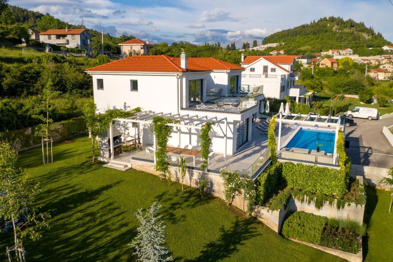 Villa Elegance Sinj Exterior foto